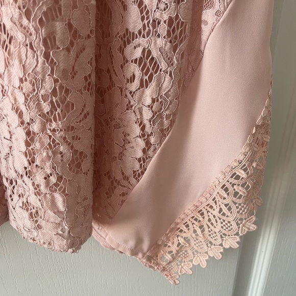 DRESSY TANK! - Picture 4 of 4